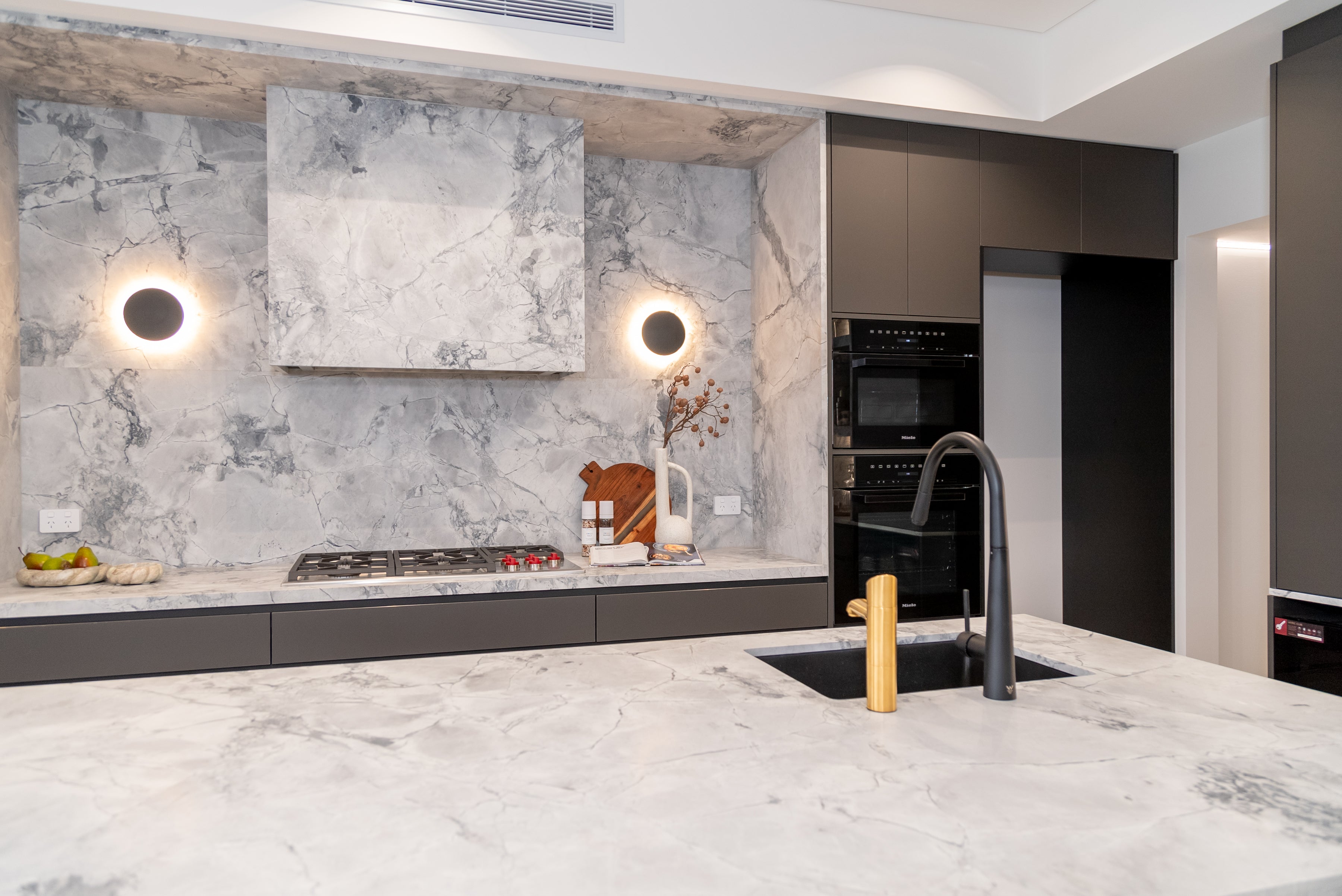 Brisbane shipping bathroom products